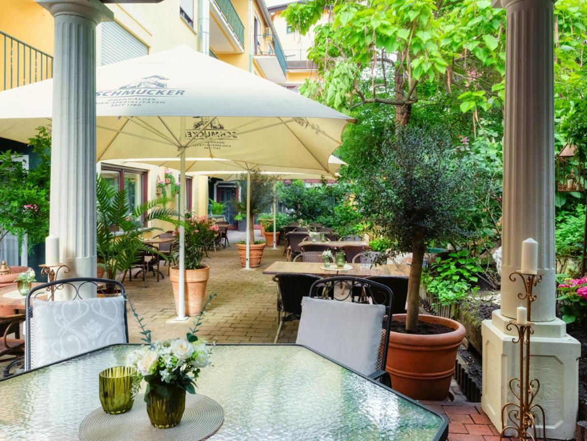 Hotel-Restaurant Central Am Koenigshof Viernheim Bagian luar foto